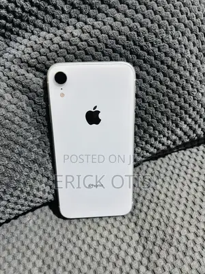 Apple iPhone XR 128 GB White