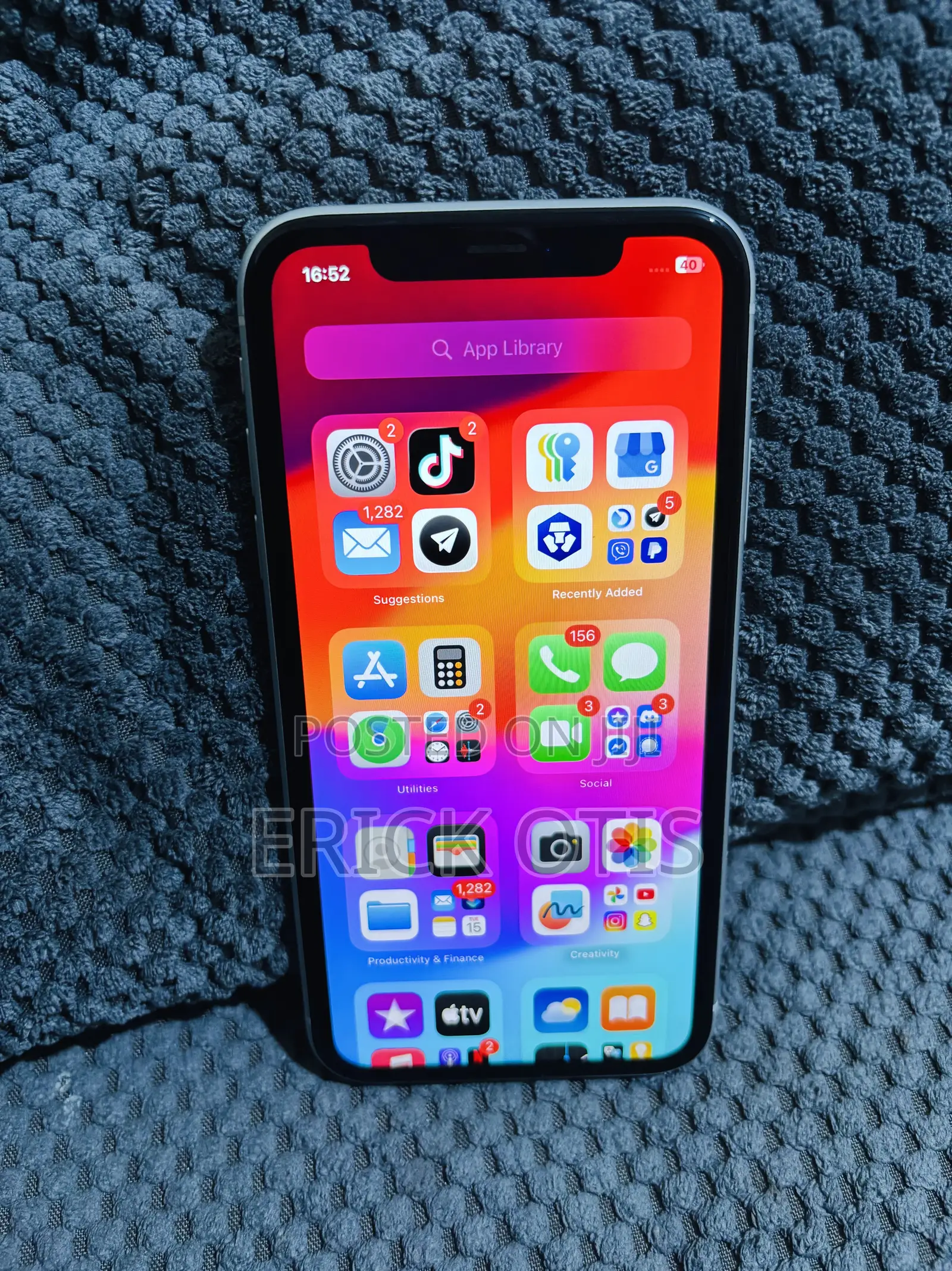 Apple iPhone XR 128 GB White