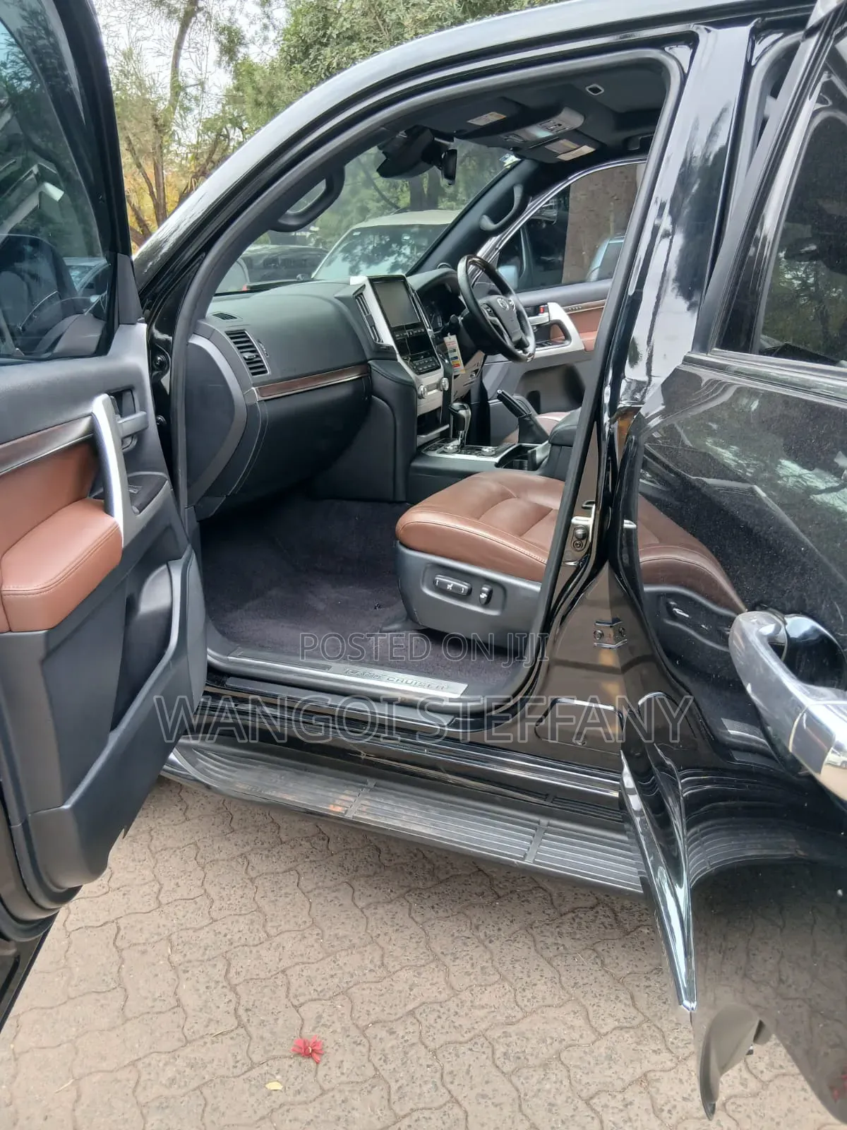 Toyota Land Cruiser 2016 Black