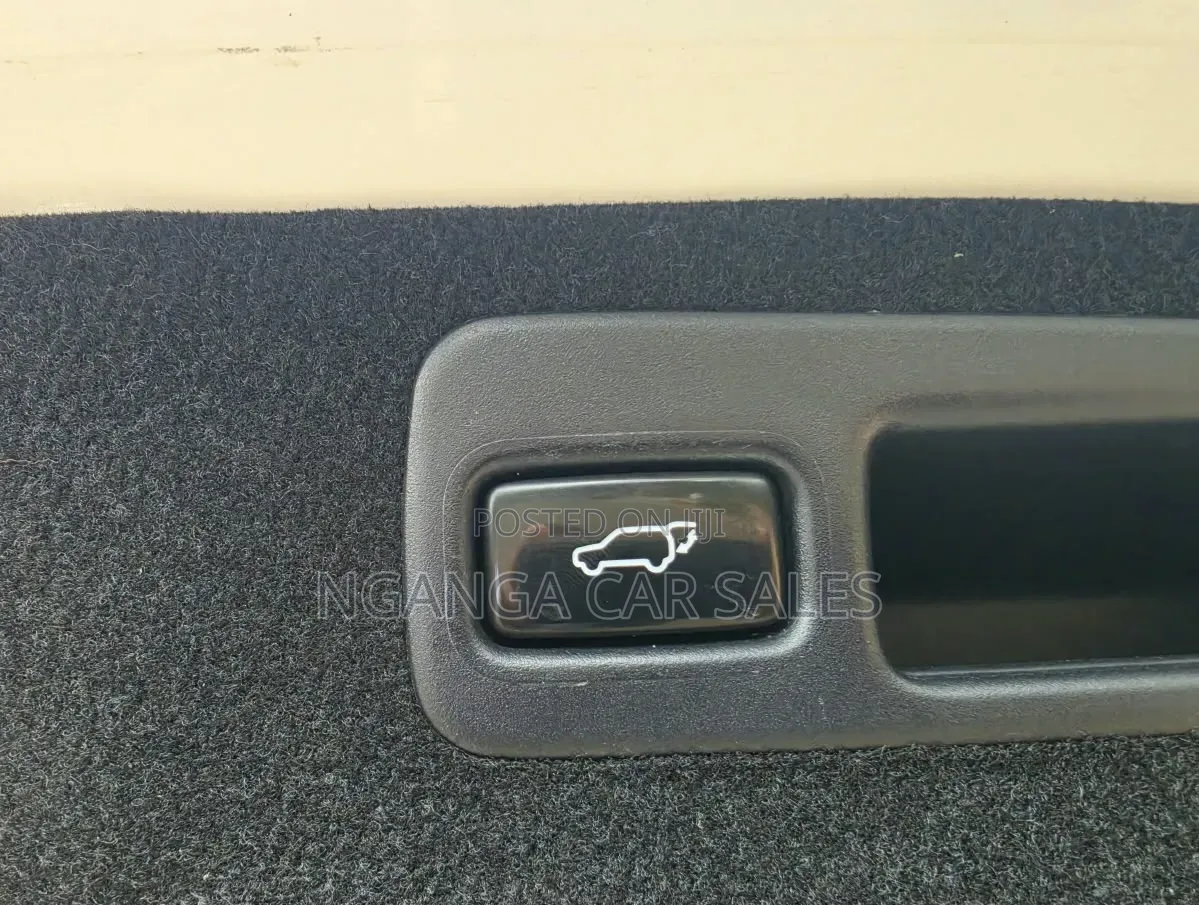 Toyota Harrier 2014 White