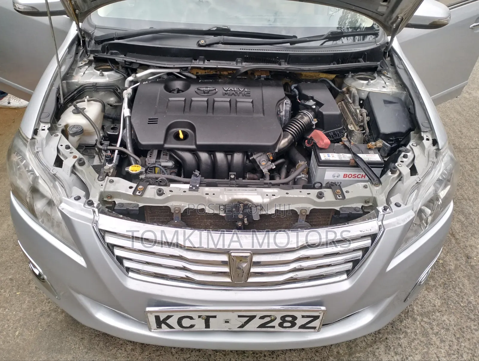 Toyota Premio 2013 Silver