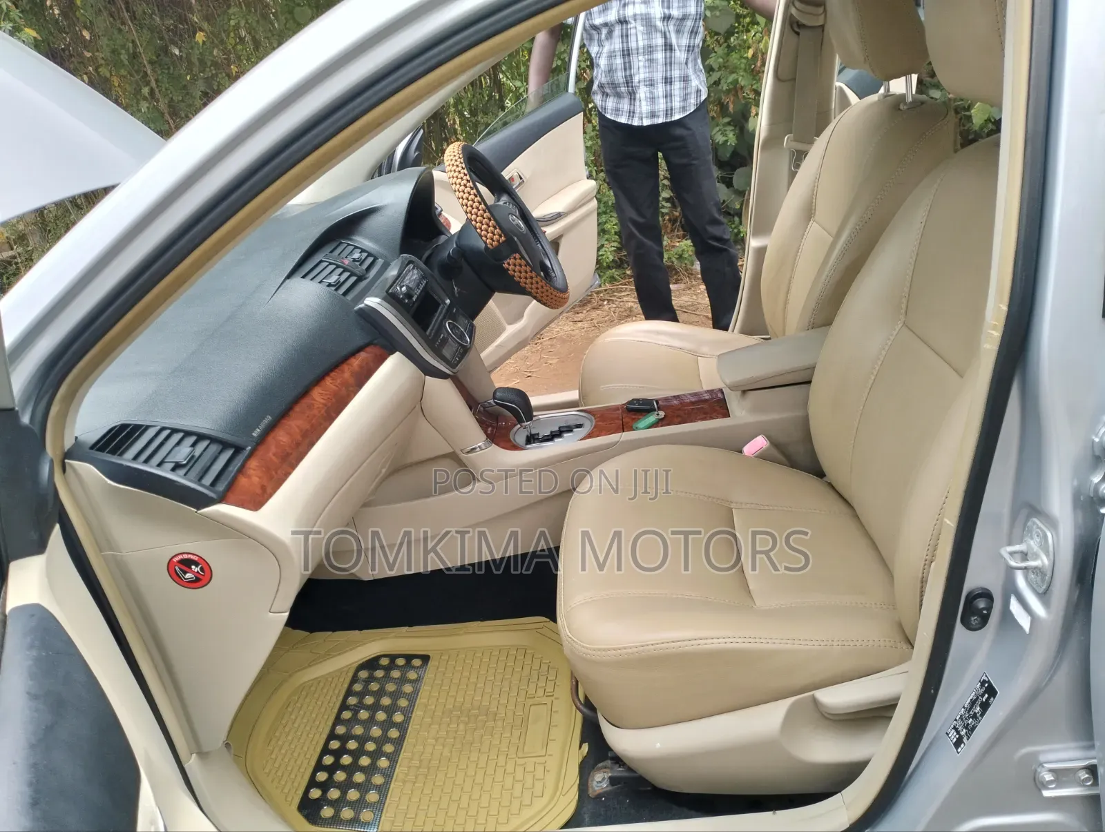 Toyota Premio 2013 Silver