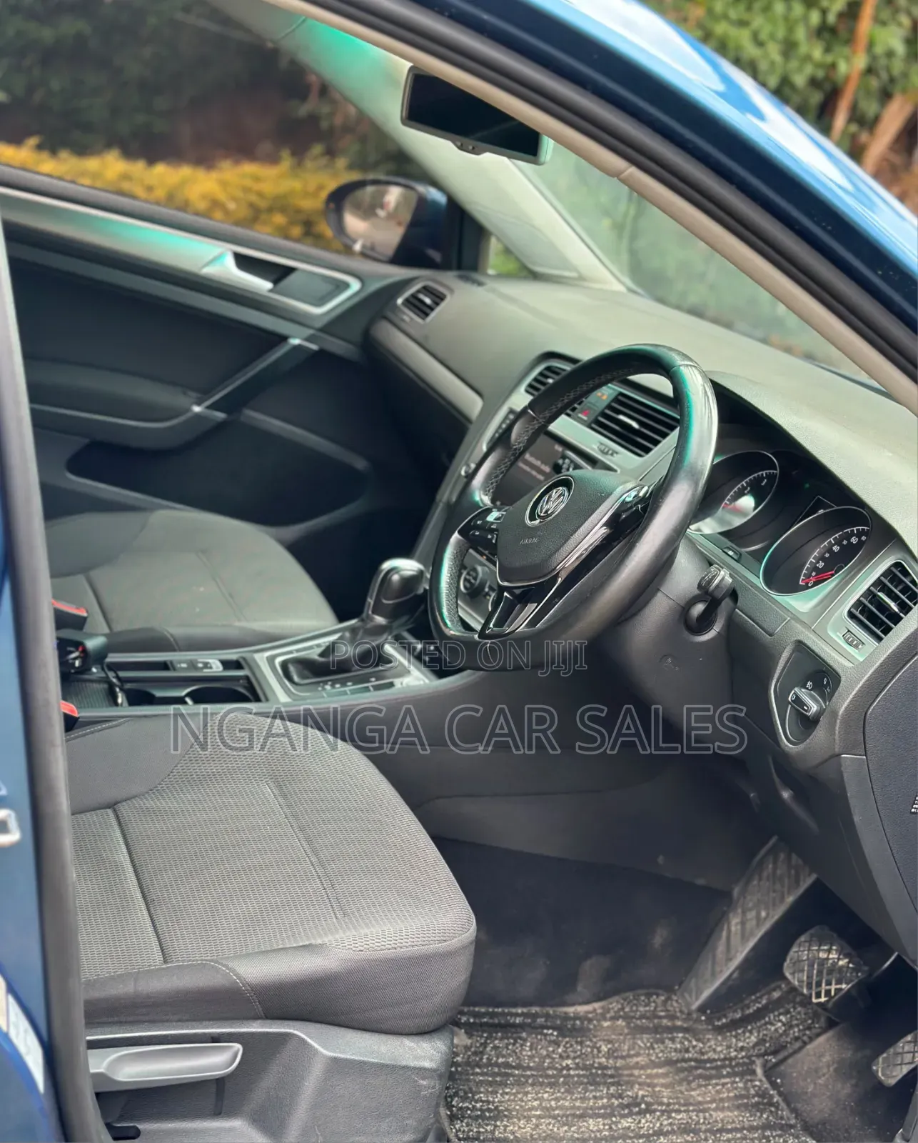 Volkswagen Golf 2016 Blue