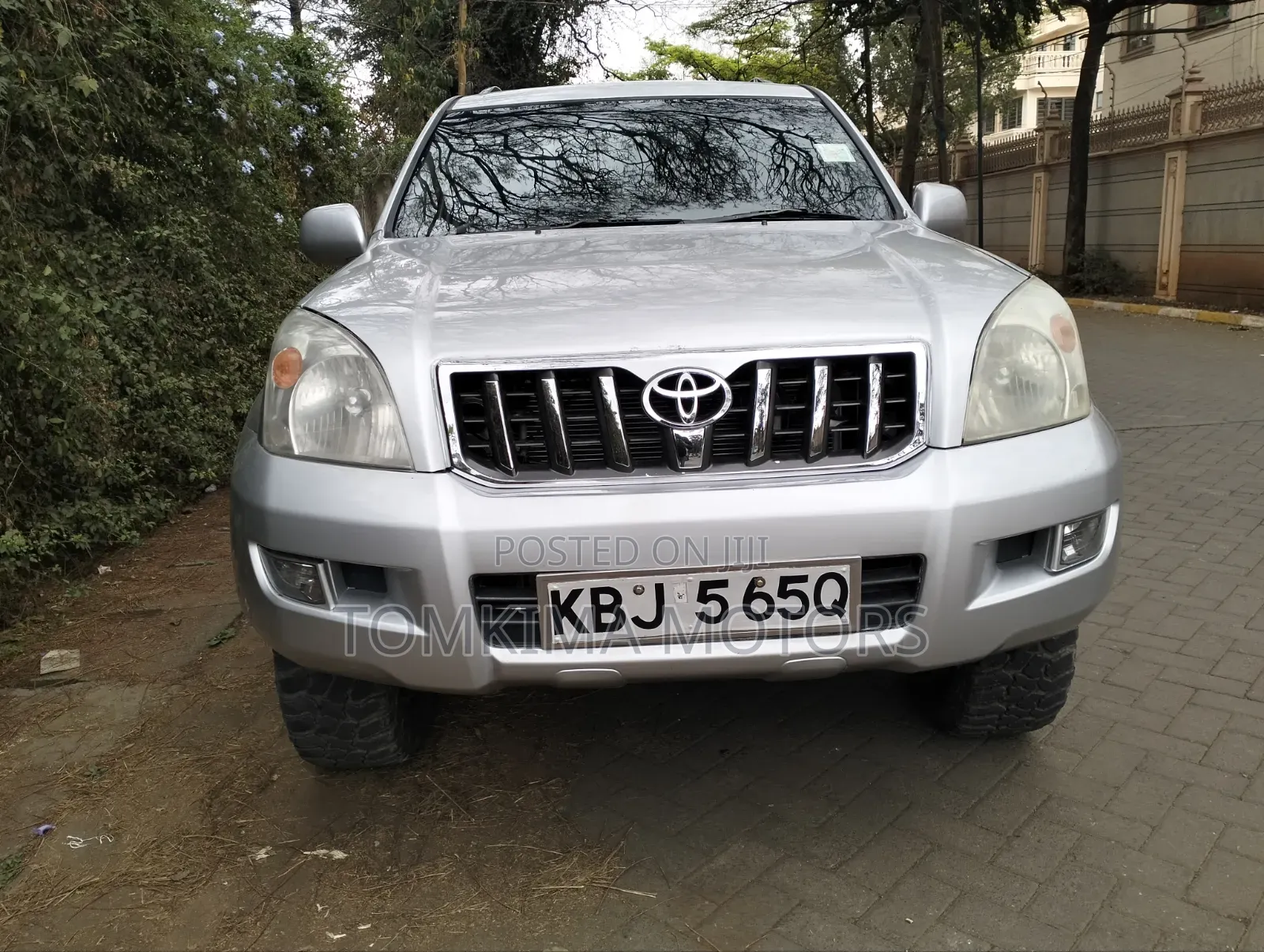 Toyota Land Cruiser Prado 2005 Silver