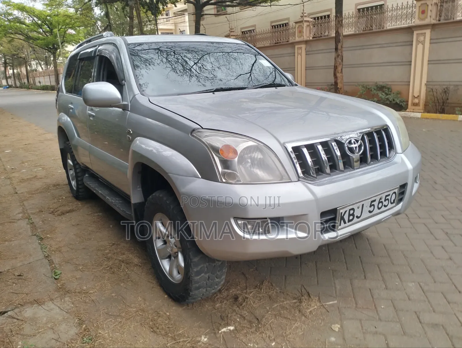 Toyota Land Cruiser Prado 2005 Silver