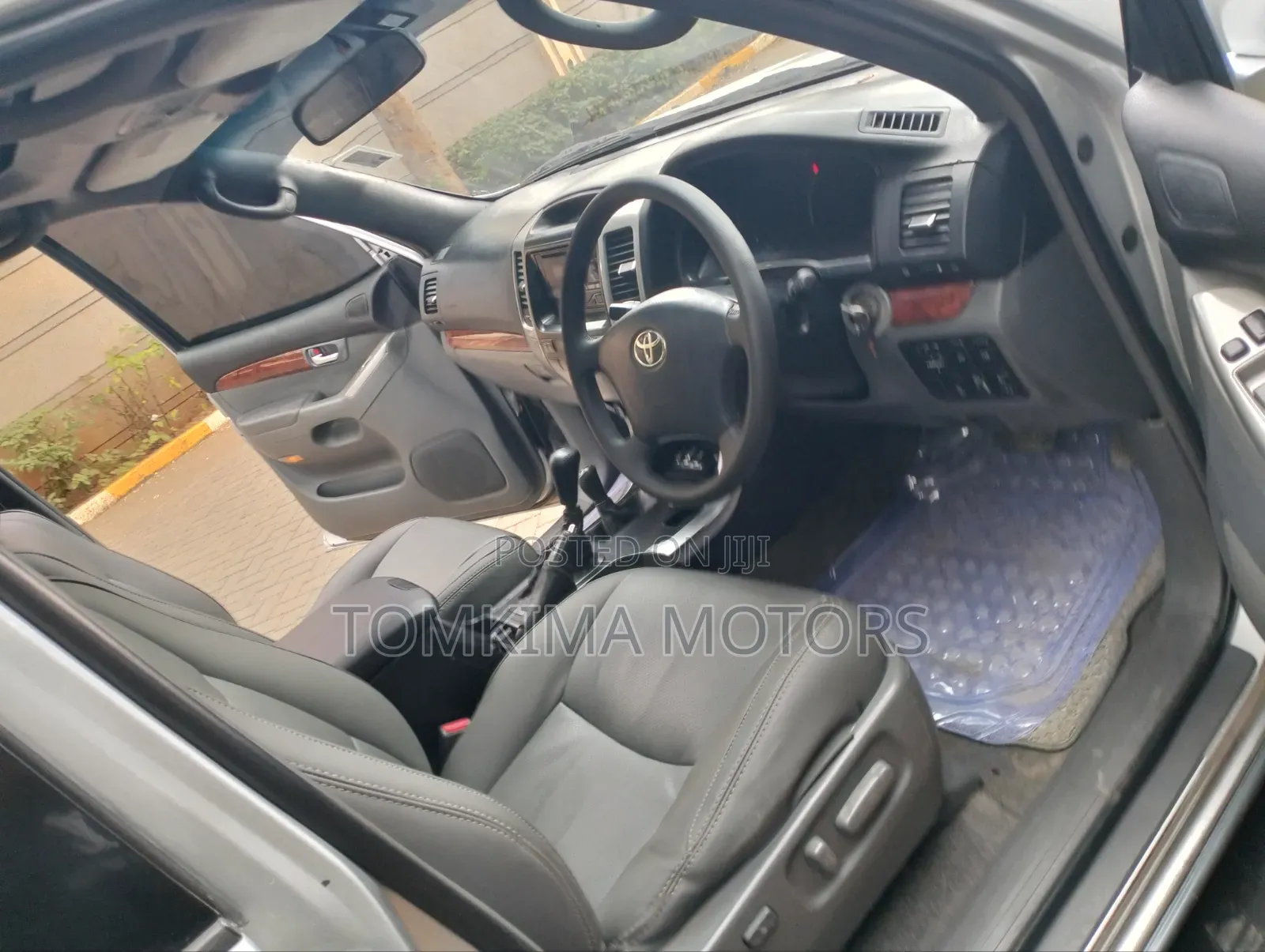 Toyota Land Cruiser Prado 2005 Silver
