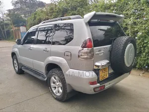 Toyota Land Cruiser Prado 2006 Silver