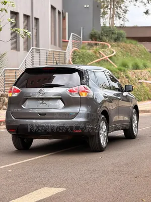 Nissan X-Trail 2015 Gray