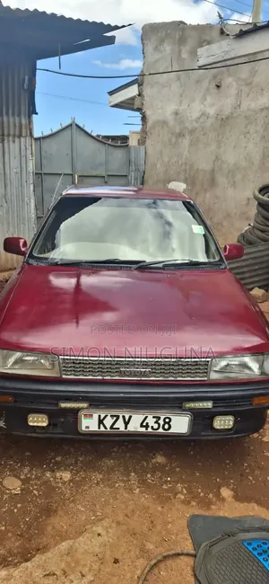 Toyota Corolla Sedan 1990 Brown