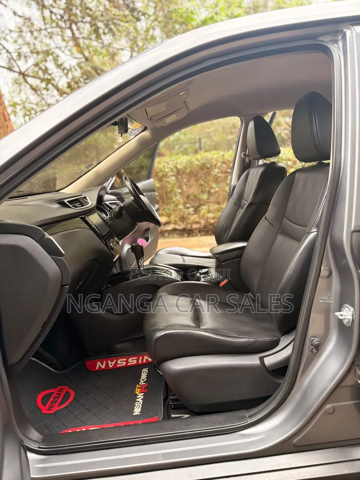 Nissan X-Trail 2015 Gray