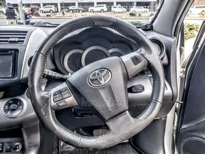 Toyota RAV4 2015 White
