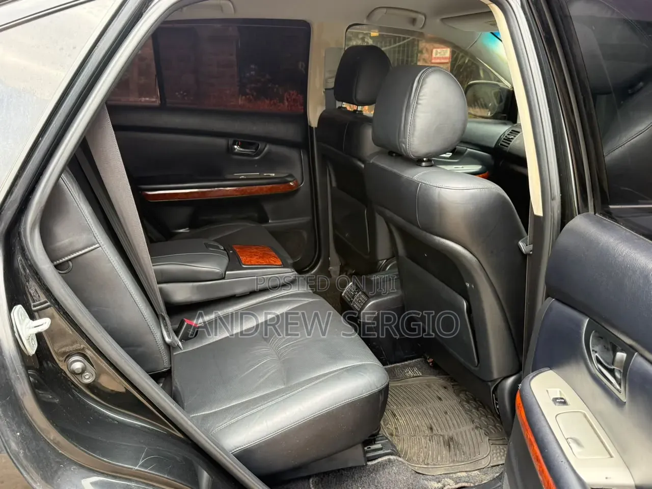 Toyota Harrier 2.4 2011 Black