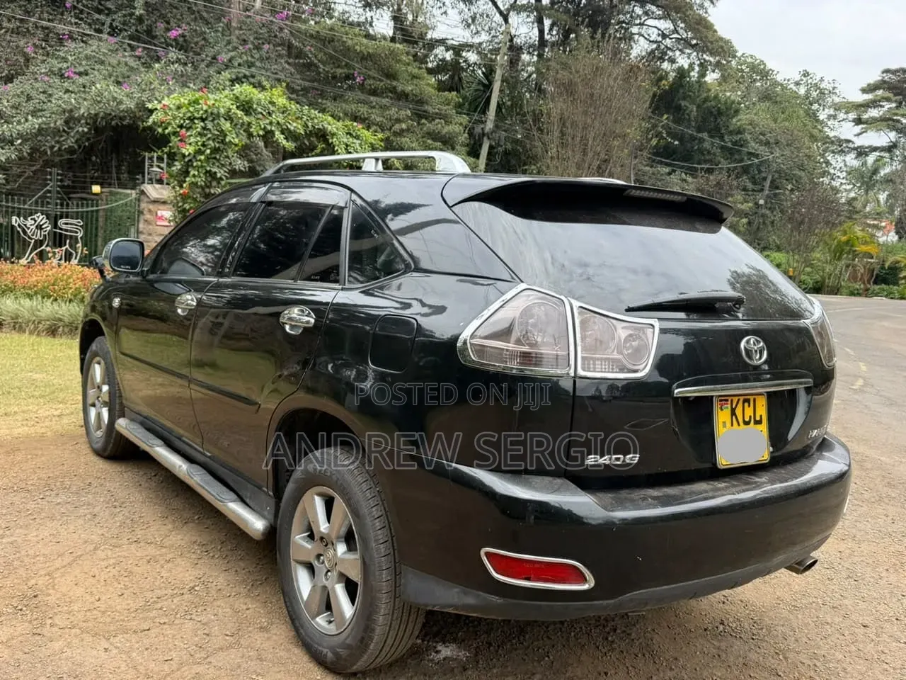Toyota Harrier 2.4 2011 Black