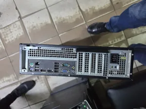 Desktop Computer Dell OptiPlex 7010 4GB Intel Core i3 HDD 500GB