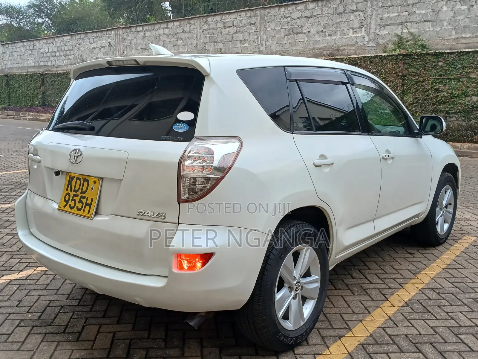 Toyota RAV4 2015 White