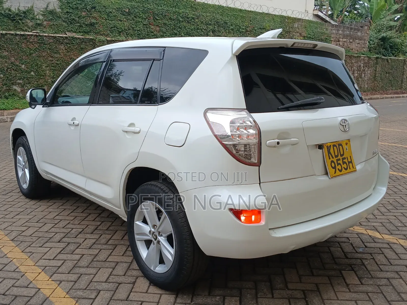 Toyota RAV4 2015 White