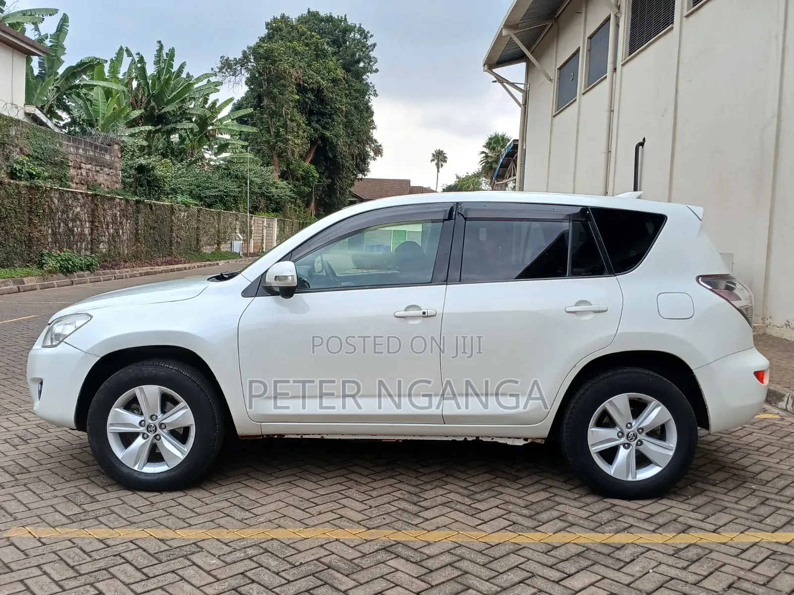 Toyota RAV4 2015 White