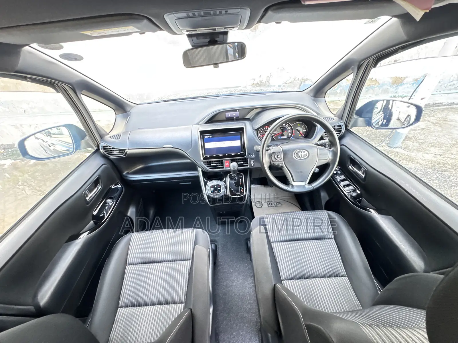 Toyota Voxy 2019 Black