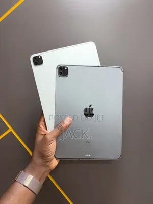 Apple iPad Pro 12.9 (2022) 128 GB Silver