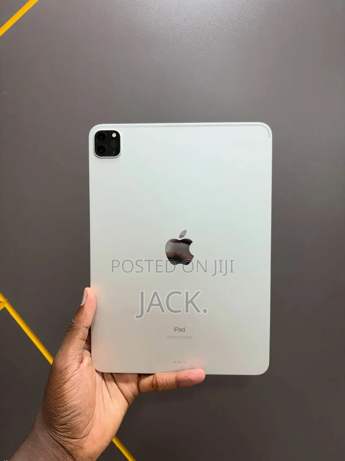 Apple iPad Pro 12.9 (2022) 128 GB Silver