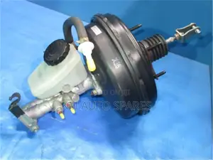 Toyota Shark 5L Brake Boosters/Master Cylinder.