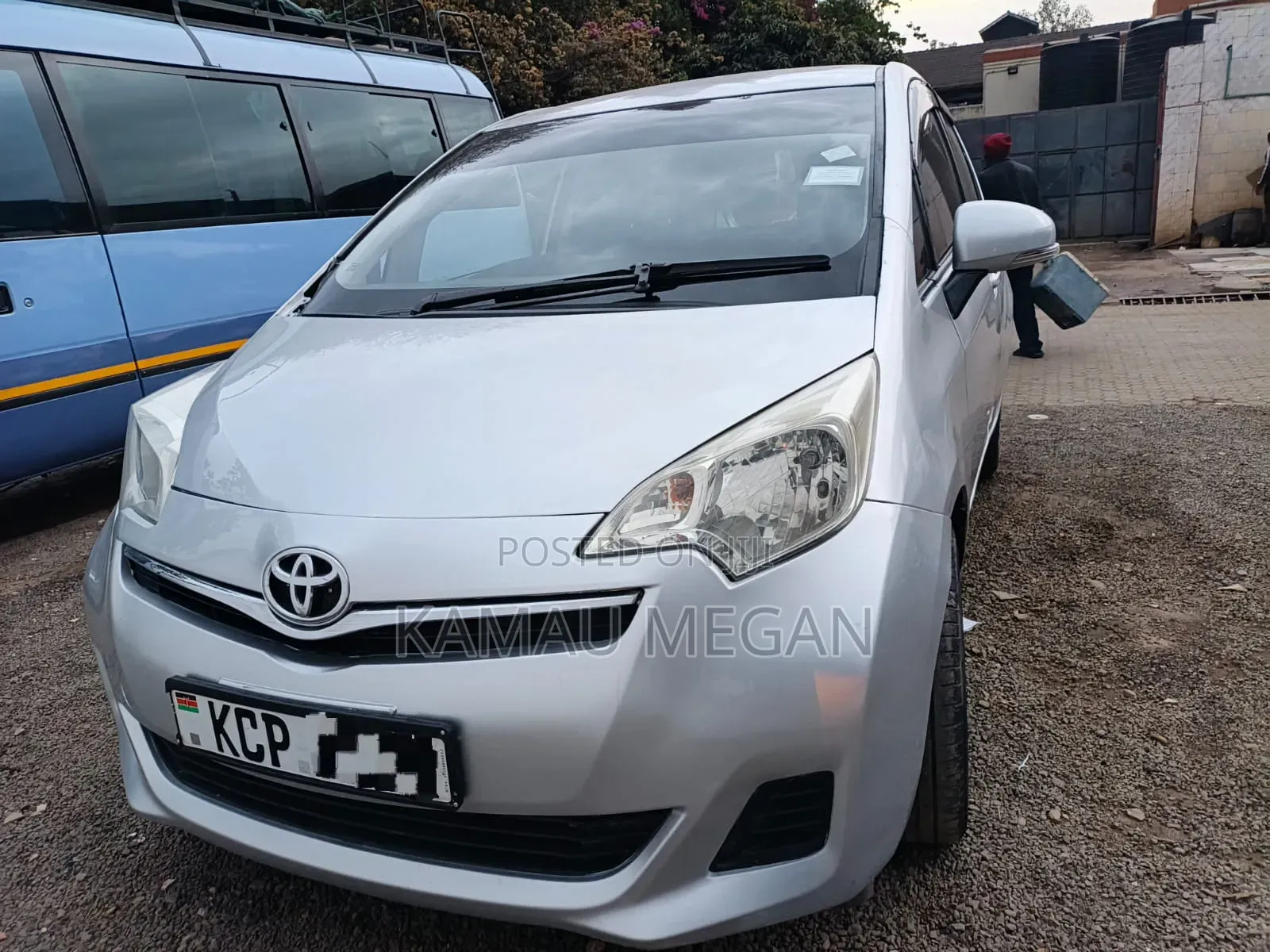 Toyota Ractis 2011 Gray