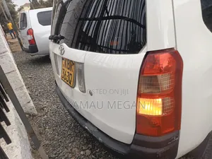 Toyota Succeed 2006 Off white
