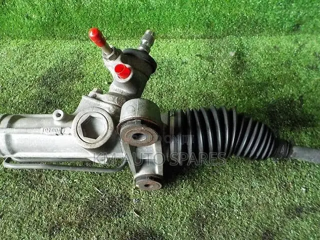 Toyota Ipsum Steering Rack.