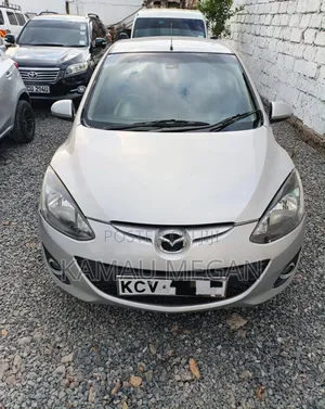 Mazda Demio 2012 Silver