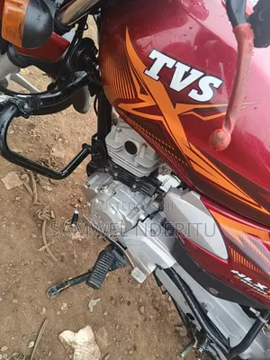 TVS HLX Plus ES 2026 Red