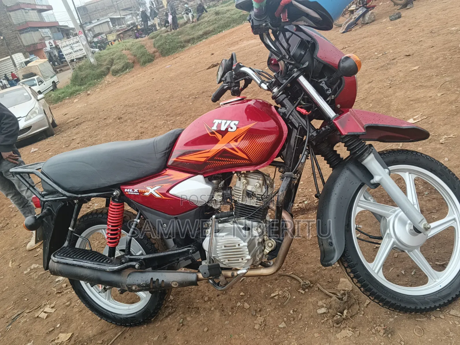 TVS HLX Plus ES 2026 Red