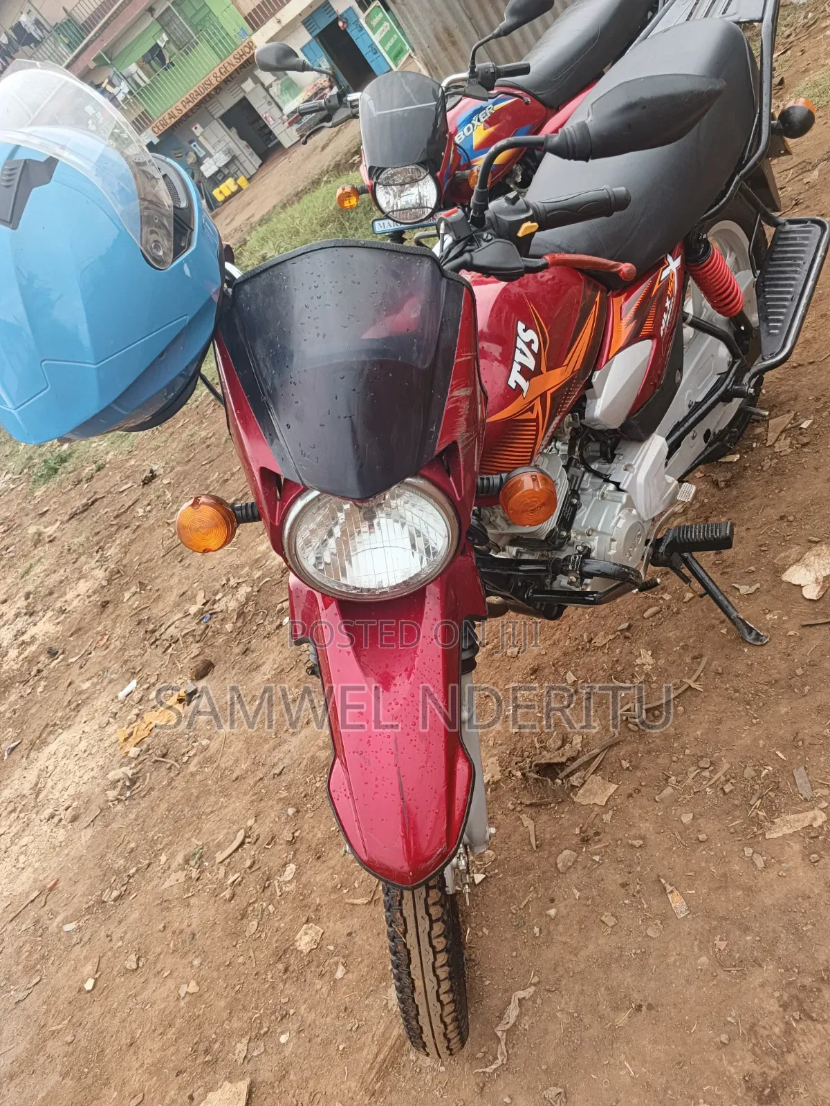 TVS HLX Plus ES 2026 Red