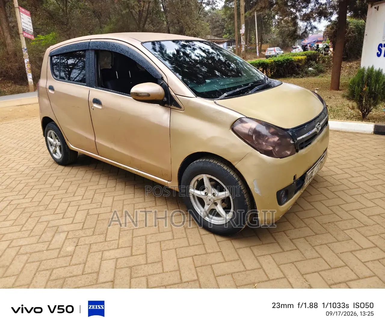Daihatsu Mira 2011 Gold