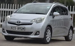 Toyota Ractis 1.5 FWD 2013 Silver