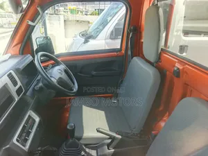 Daihatsu Hijet 2020 Orange