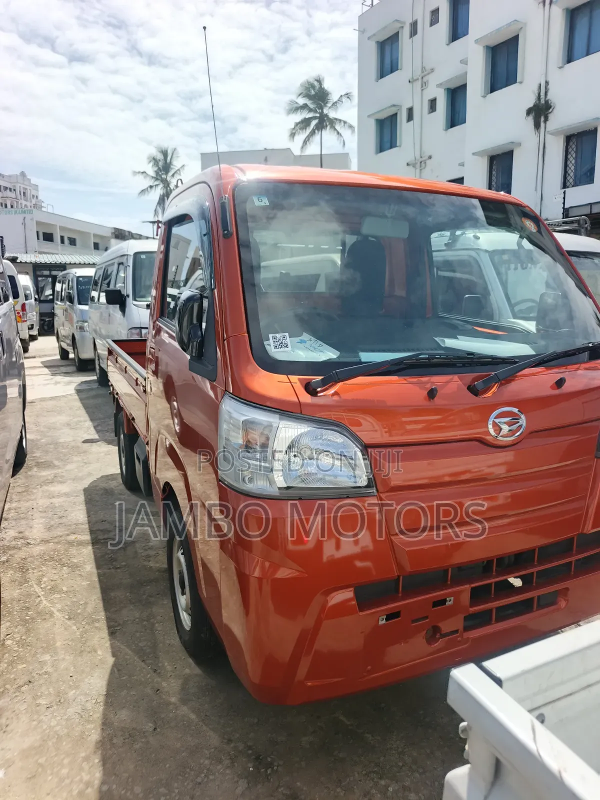 Daihatsu Hijet 2020 Orange