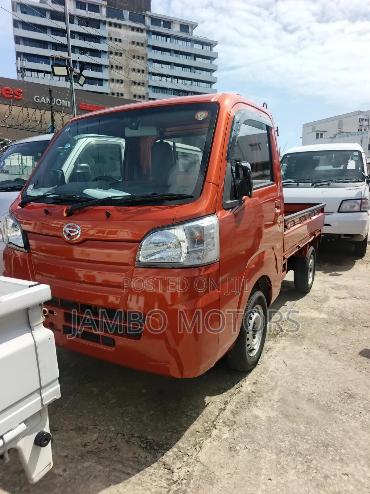 Daihatsu Hijet 2020 Orange