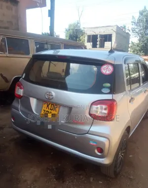 Toyota Passo 2017 Silver