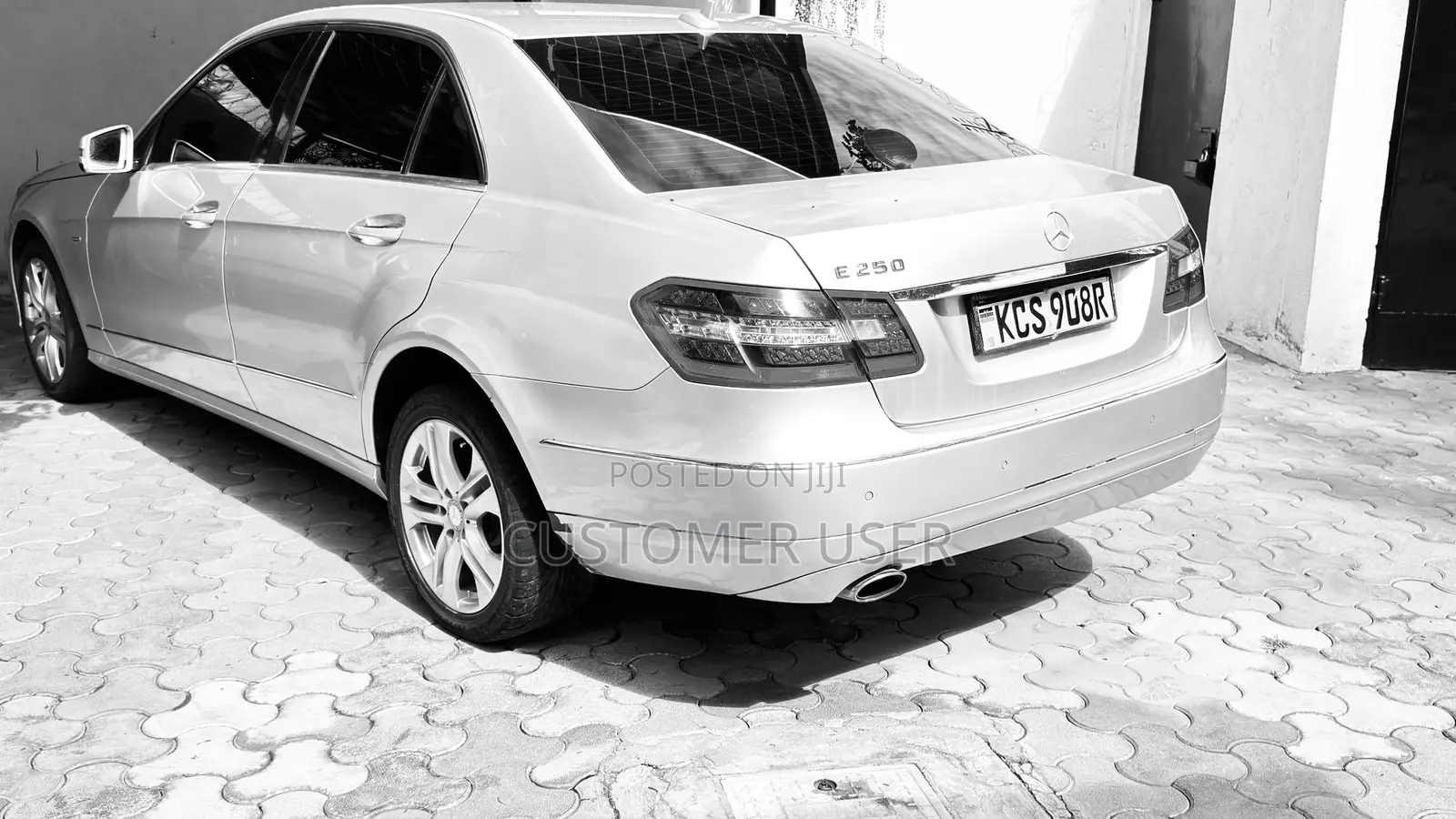 Mercedes-Benz E250 2011 Silver