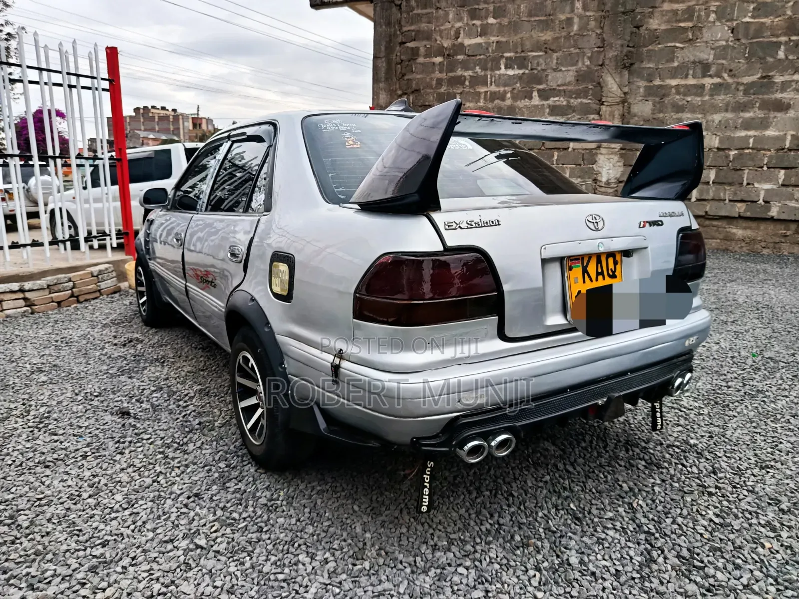 Toyota Corolla 2000