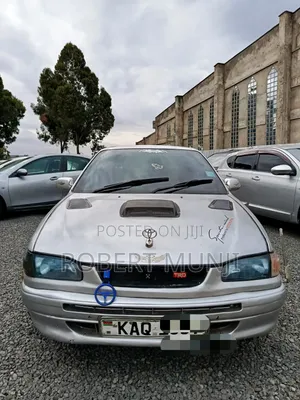 Toyota Corolla 2000