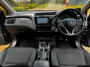 Honda Grace 1.5 Hybrid FWD 2019 Blue