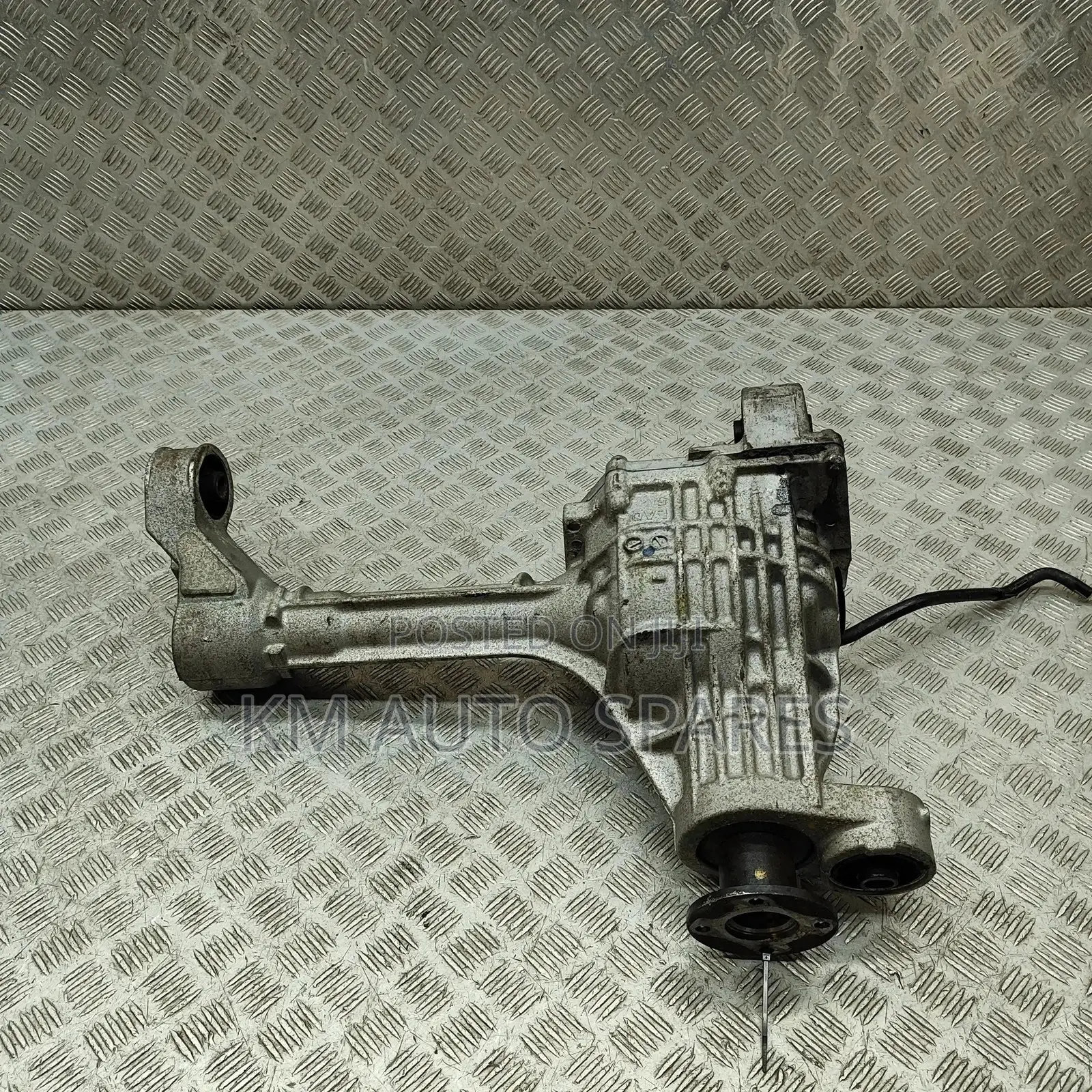Nissan Navara Front Differential