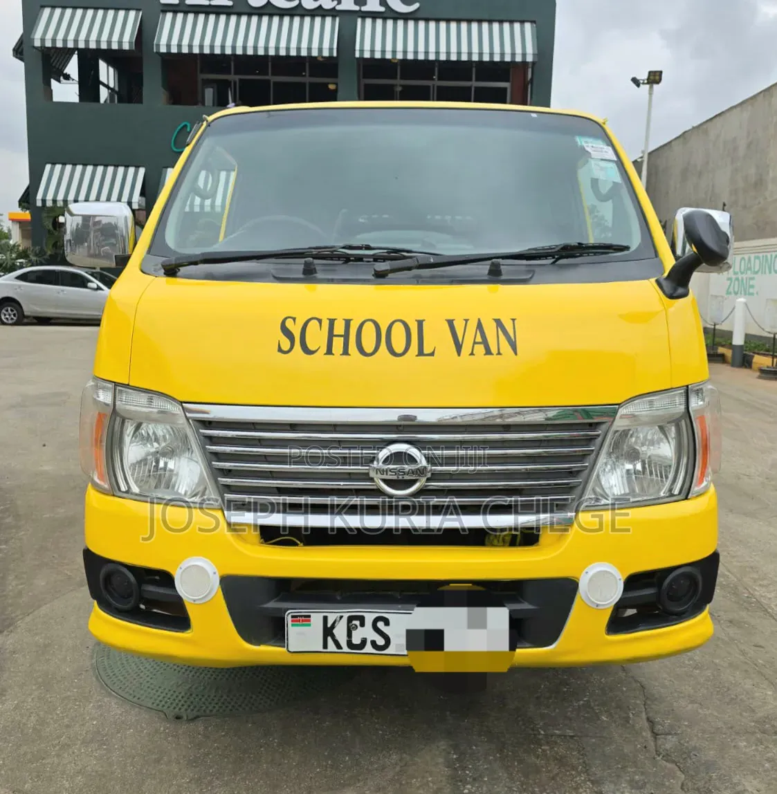 Nissan Caravan (Urvan) 2012 Yellow