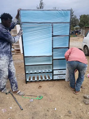 4×6 Open Closet With Hanger Rod and 3 Draws