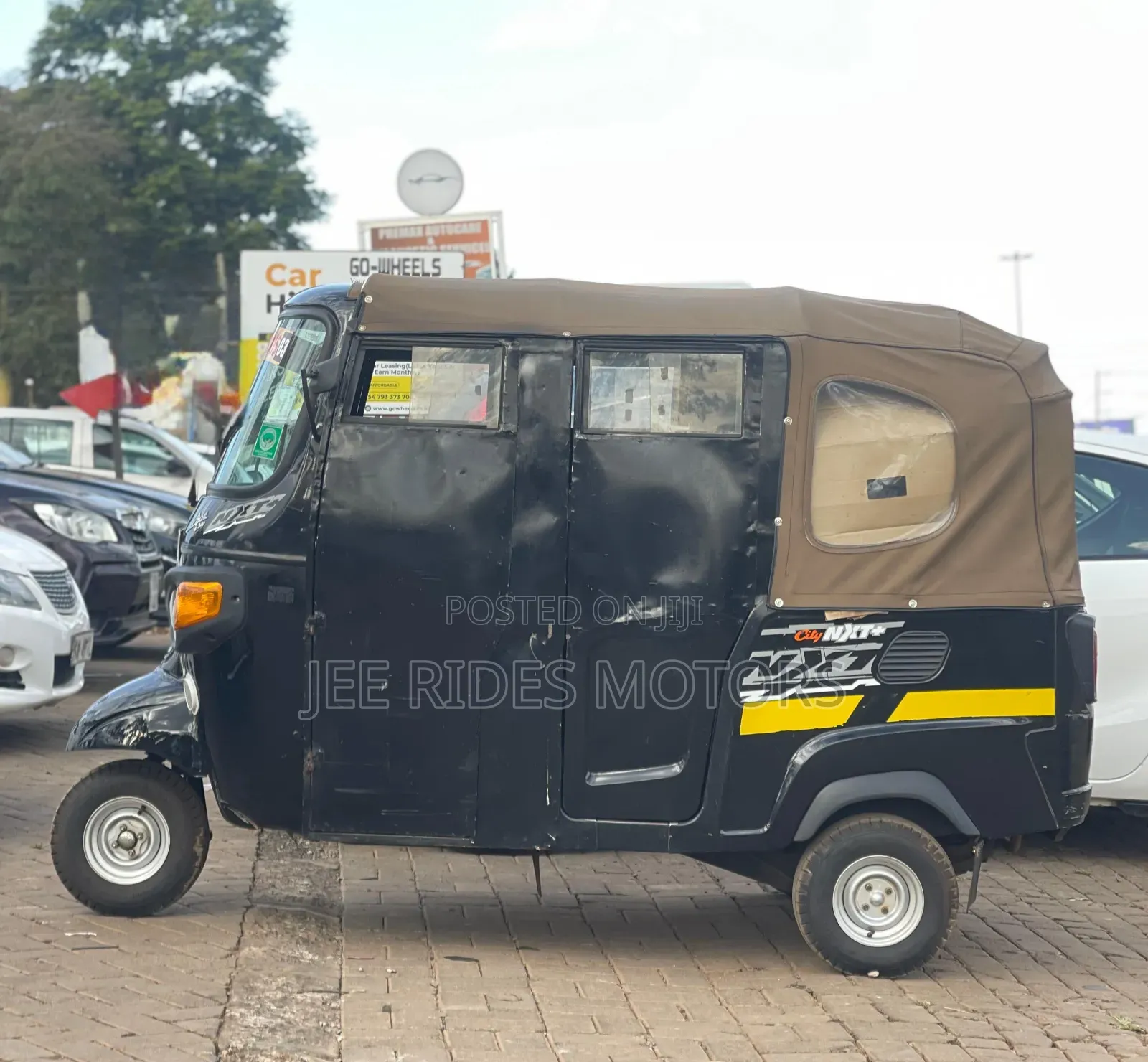 Piaggio 2025 Black