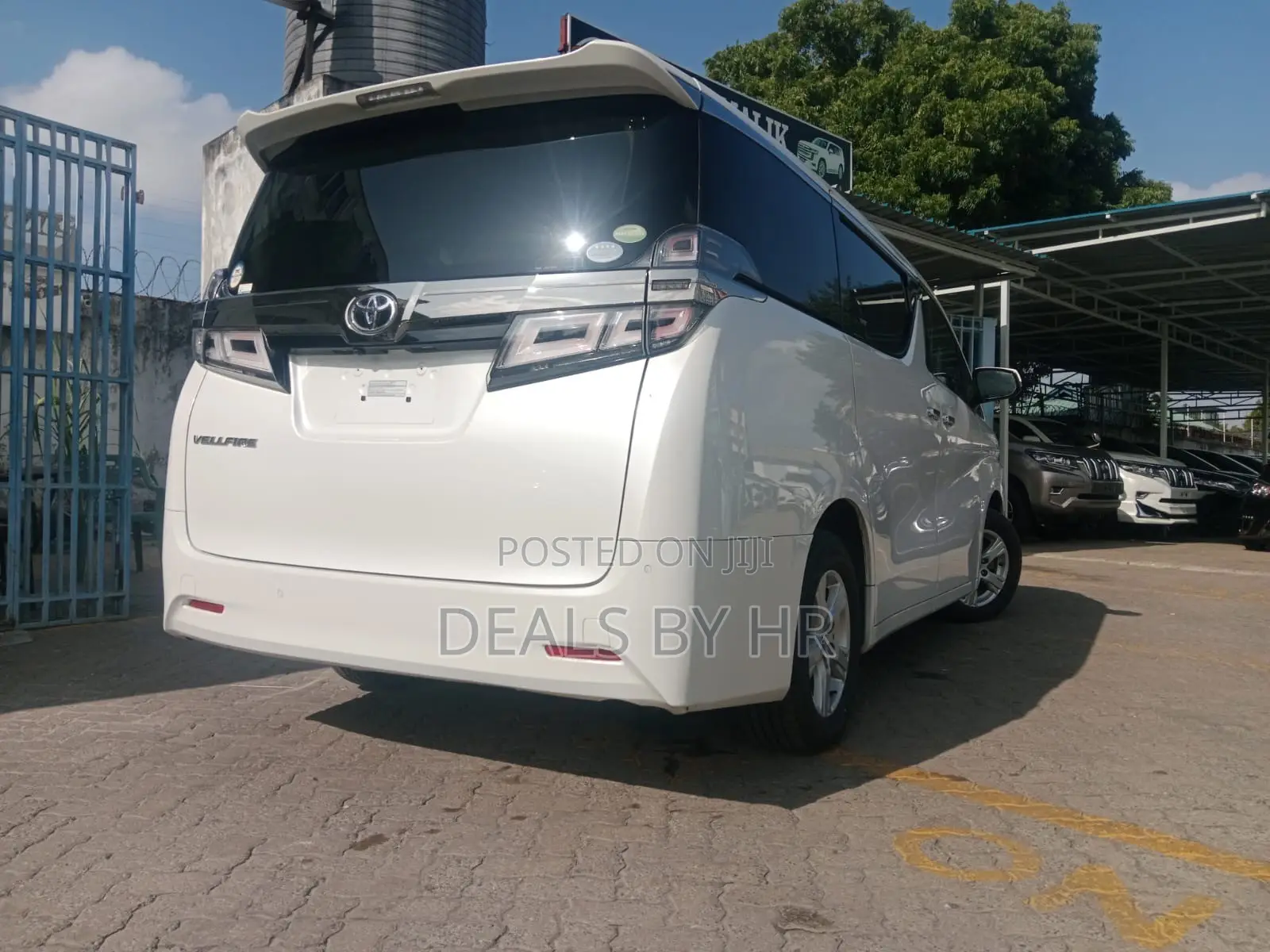 Toyota Vellfire 2.5 Z 2018 White