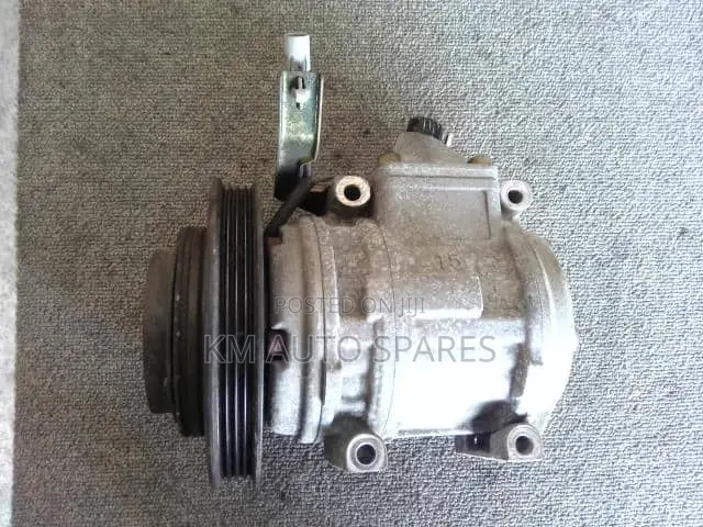 Toyota 7a AC Compressor for Corolla, Carina, Sprinter, Caldina, Celica