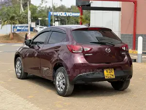 Mazda Demio 2017 Burgundy