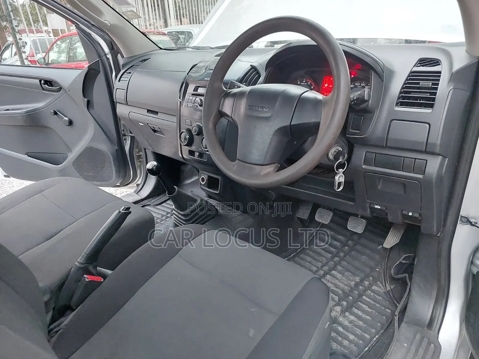 Isuzu D-MAX 2021 Silver